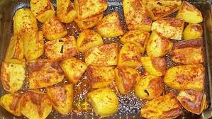 Gebackene Kartoffeln Auf Griechisch Rezept Daskochrezept De In 2020 Gebackene Kartoffeln Rezepte Einfache Gerichte