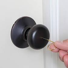 Method 2of 2:opening a jammed lock. Emergency Keys For Interior Door Locksets Interior Door Key Pin For Bedroom And Bathroom Doors Schlage Compatible Emergency Door Lock Pin Key Set Of 8 Pricepulse
