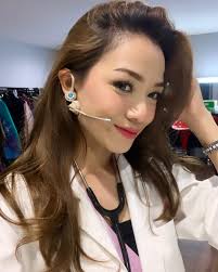 Bukan kerana aku tak cinta episod 5. Macam Kembar Ini Yang Terjadi Bila Ruhainies Nora Danish Bergambar Sekali Erin Sakura News