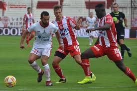 The club's name and nickname (globo, literally balloon) comes from the huracán (hurricane) balloon flown by jorge newbery in 1909. Patriaquemera Com Ar