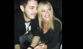 We did not find results for: Otan Remos Makrypoylia Diaskedazan Me Xatzhgiannh Olympioy