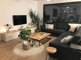 Bonne Soiree Ce Soir Il Fait Moche Il Fait Froid Avec Le Chauffage Qui Ne Fonctionne Home Living Room Living Room Decor Modern Apartment Living Room