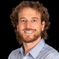 30+ Profile mit dem Suchbegriff „Dirk“