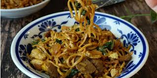 Mendengar kata bakmi goreng pasti identik dengan bakmi goreng jawa ya kan? Resep Bakmi Goreng Jawa Hidangan Hangat Saat Karantina Dream Co Id