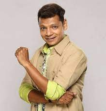 The popular marathi comedy star who started making headlines for his here we've attempted to share a detailed bhushan kadu biography, his family details, career, facts. Bigg Boss Marathi Written Update June 17 2018 Bhushan Kadu Is Evicted From The Show Times Of India
