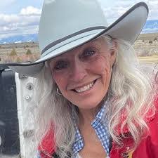 Angel Easley's Instagram, Twitter & Facebook