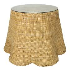 Large Wicker Draped Center Table Uk 1970 S Beautifully Crafted Wicker Table With Wavy Drape Like S Indoor Wicker Furniture Wicker Headboard Wicker Bedroom