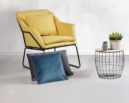 fauteuil jaune centrakor mobilier de salon idee de decoration deco interieure