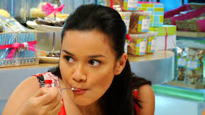 9 Tuesdays before Christmas: 'Pop Talk' reviews Christmas desserts