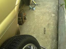 Nasib baik ada duit untuk kecemasan. Cara Tukar Tayar Perjalanan Hidupku