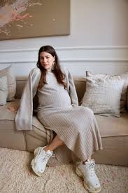 Apr 15, 2014 at 13:41. Cashmere Und Satinkleider Fur Den Babybauch Net A Porter Highlights Im Fruhjahr Journelles