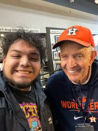 Mattress Mack' gives back millions to grateful customers