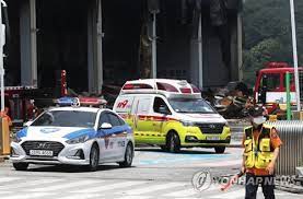 불은 물류센터 건물 지하 2층에서 시작된 것으로 파악됐다. Rdkisjxomlyjrm