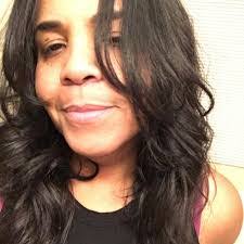 Lora Evans's Instagram, Twitter & Facebook