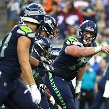 Offensive linemen often don't get the recognition they deserve because it's a difficult position to evaluate — one without readily available using those grades as a guide, this is where each team's offensive line stacked up during the 2020 regular season, with the important caveat that this list is. The Seattle Seahawks Offensive Line Has Tapped Into Something Special And It S Great Field Gulls
