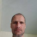 Earl Holsten's Instagram, Twitter & Facebook