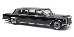 Cmc Mercedes Benz 600 Pullman Limousine Currently Not Available Cmc Modelcars