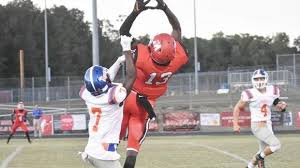 Academic powerhouses are recruiting Matoaca football star Troy Lewis