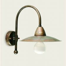 Qui puoi scegliere sospensioni, applique, plafoniere, lampade da tavolo e da terra, tutte rigorosamente in stile rustico. Applique Ba Crisgo 20cm Lampada Parete Rustica Ottone Esterno Ip43