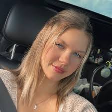 Moriah Jackson-Davis (@moriahjacksondavis)