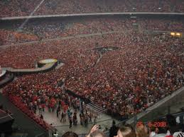 Click on the song title to view the song's page, containing details of every known performance. Foto Robbie Williams Amsterdam Arena Dsc01557