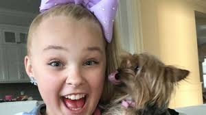 Jojo siwa hasn't been shy about responding to haters and trolls over the last couple of weeks. Jojo Siwa S Dog Bowbow Name Facts And More About The Pup