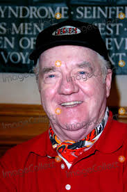 Richard Herd Pictures and Photos