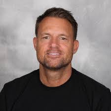 Derek Ballard's Instagram, Twitter & Facebook