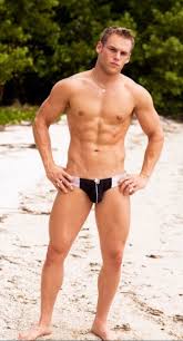 We're the original source for ergonomically designed men's underwear and swimwear since 2002. Kenneth In The 212