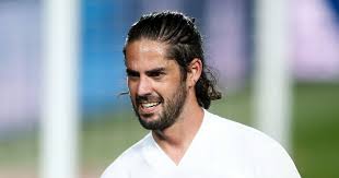 Mit einem atemberaubenden aussehen und einer brillanten frisur verdient der. Arsenal Transfer Rumours Isco Makes Decision Joan Jordan Interest Sokratis Set To Leave Arsenal News