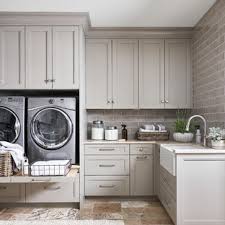The walls are also decorated with large photos representing coffee and tea rituals. 75 Beautiful Large Laundry Room Pictures Ideas August 2021 Houzz