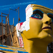 Here's why Splash Kingdom in Redlands is losing its iconic pharaoh statue