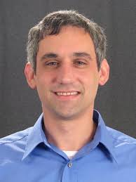 Thomas Hund Nominated for Distinguished Undergraduate Research Mentor Award 