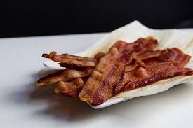 Let the sheet cool for easier handling and safer pouring. How To Cook Bacon In The Oven Without Preheating Worthy Pause