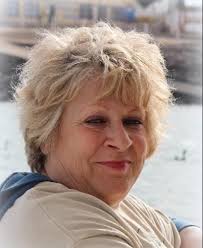 Carol Foret's Instagram, Twitter & Facebook