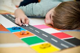 Descubre juegos divertidos y educativos pocoyo para niños pequeños. El Juego Simbolico En Los Ninos Con Autismo Eres Mama