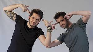 Auronplay Y Wismichu De Youtube Al Escenario Del Cervantes Diario Sur