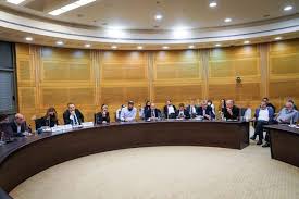 אם הנשיא יטיל על נתניהו את הרכבת הממשלה, הועדה בידיו של מיקי זוהר. Imoncy7e0 V5mm