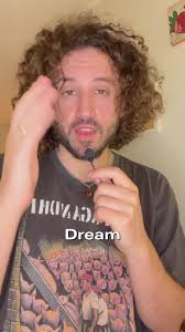 Nicola and Daniel Foster Dreame Short