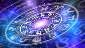 Das Jahreshoroskop 2023 für alle Sternzeichen: Horoskop kostenlos