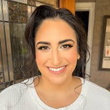 Olga Mohr's Instagram, Twitter & Facebook