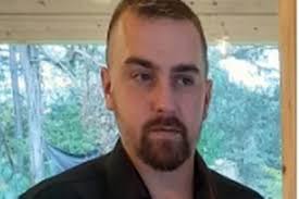 Met Police officer cleared of 'touching colleague's knee' as he accuses  alleged victim of 'unwanted sexual advances'