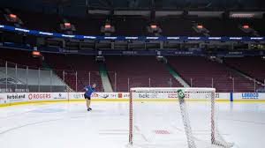 Several schedule changes for edmonton oilers, including saturday's start time in winnipeg. Daly Claims Covid Stricken Canucks Can Complete 56 Game Schedule Vancouver Is Awesome