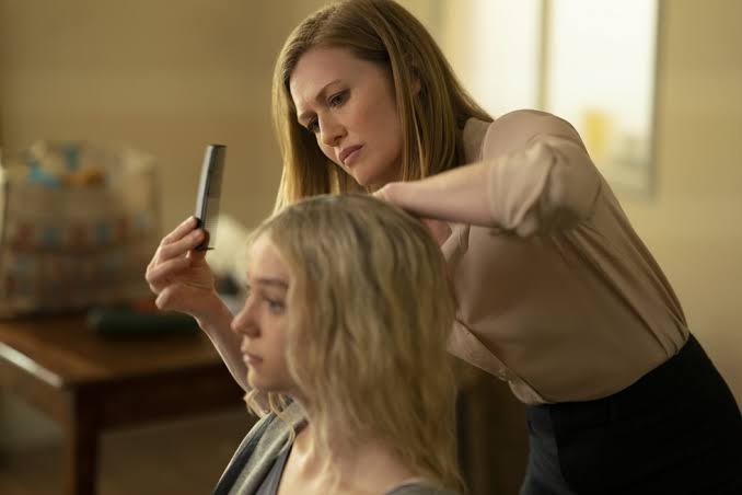 Hanna's Mireille Enos says Marissa is "100 per cent not" a good guy | Radio  Times