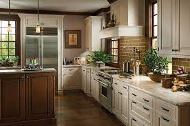 Tips to keep brookhaven kitchen cabinets clean i live in texas and i got the custom cabinets which currently adorn my kitchen from a furniture retailer based in houston. Brookhaven Cabinetry Cabinet World Of Pa