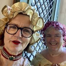 Alfred Piper's Instagram, Twitter & Facebook