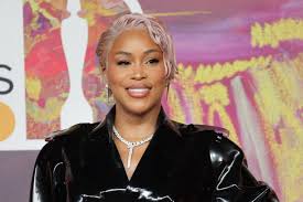 Eve Reflects on Jay-Z Telling Her Women Rappers Don't Do As Well