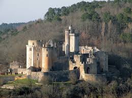 Chateau De Bonaguil A Saint Front Sur Lemance Lot Et Garonne Medieval Castle Beautiful Castles Castle