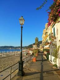 Alassio Liguria Paesaggi Viaggiare In Italia Luoghi