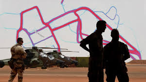 130 paras de la 6e cpima (rattachée au 6e riaom qui déploiera au total eh bien, ce capitaine ne figure pas dans la liste des morts en opex et le ministère de la défense lui a toujours refusé la mention mort pour la france ! Ces Soldats Francais Qui Se Mettent En Danger En Devoilant Leur Position En Operations
